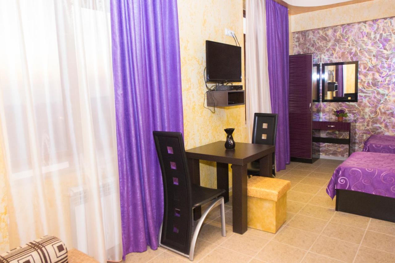 Planet Hotel Erévan Extérieur photo